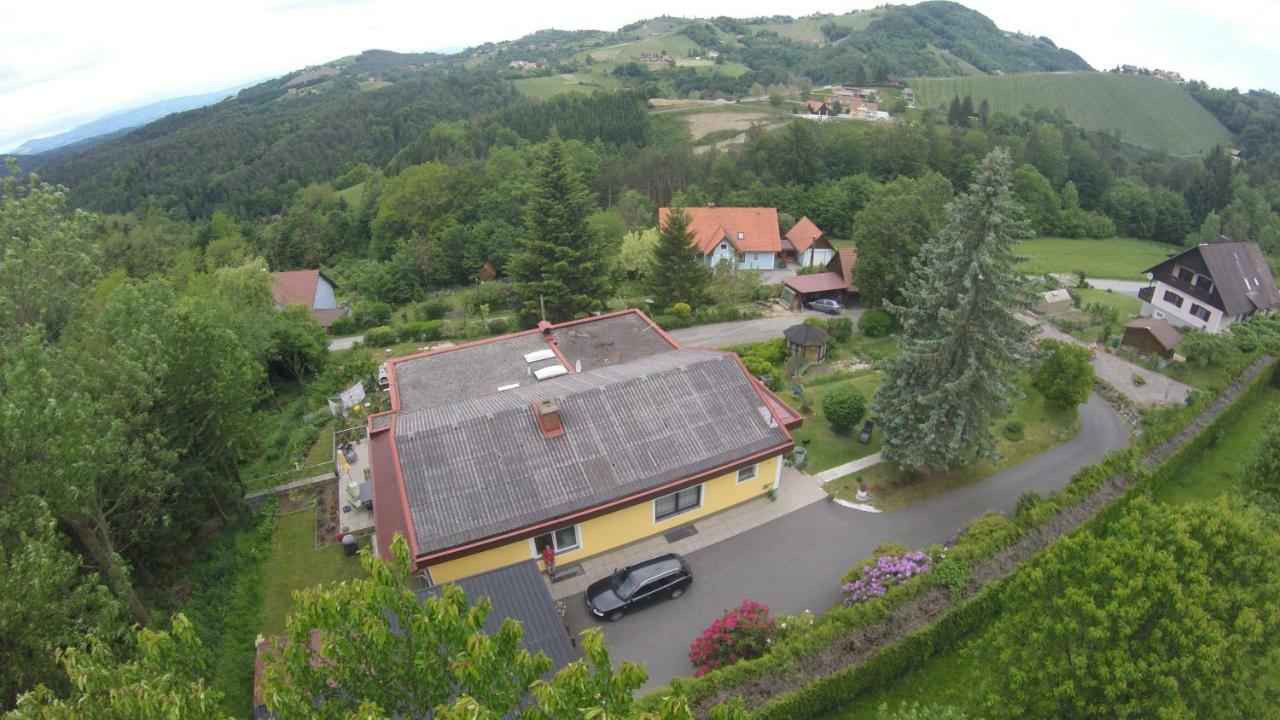 Apartament Haus Renarth - Michaela Pro Kitzeck im Sausal Zewnętrze zdjęcie